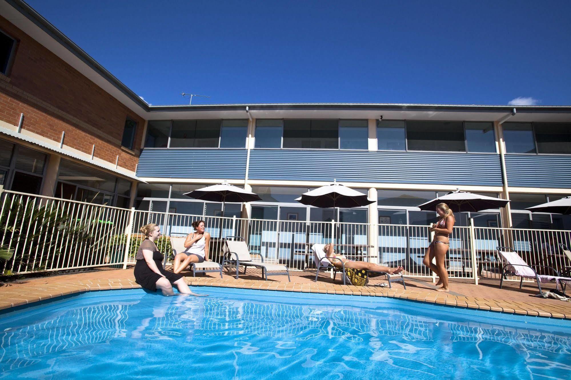 Хостел Coffs Harbour Yha Экстерьер фото