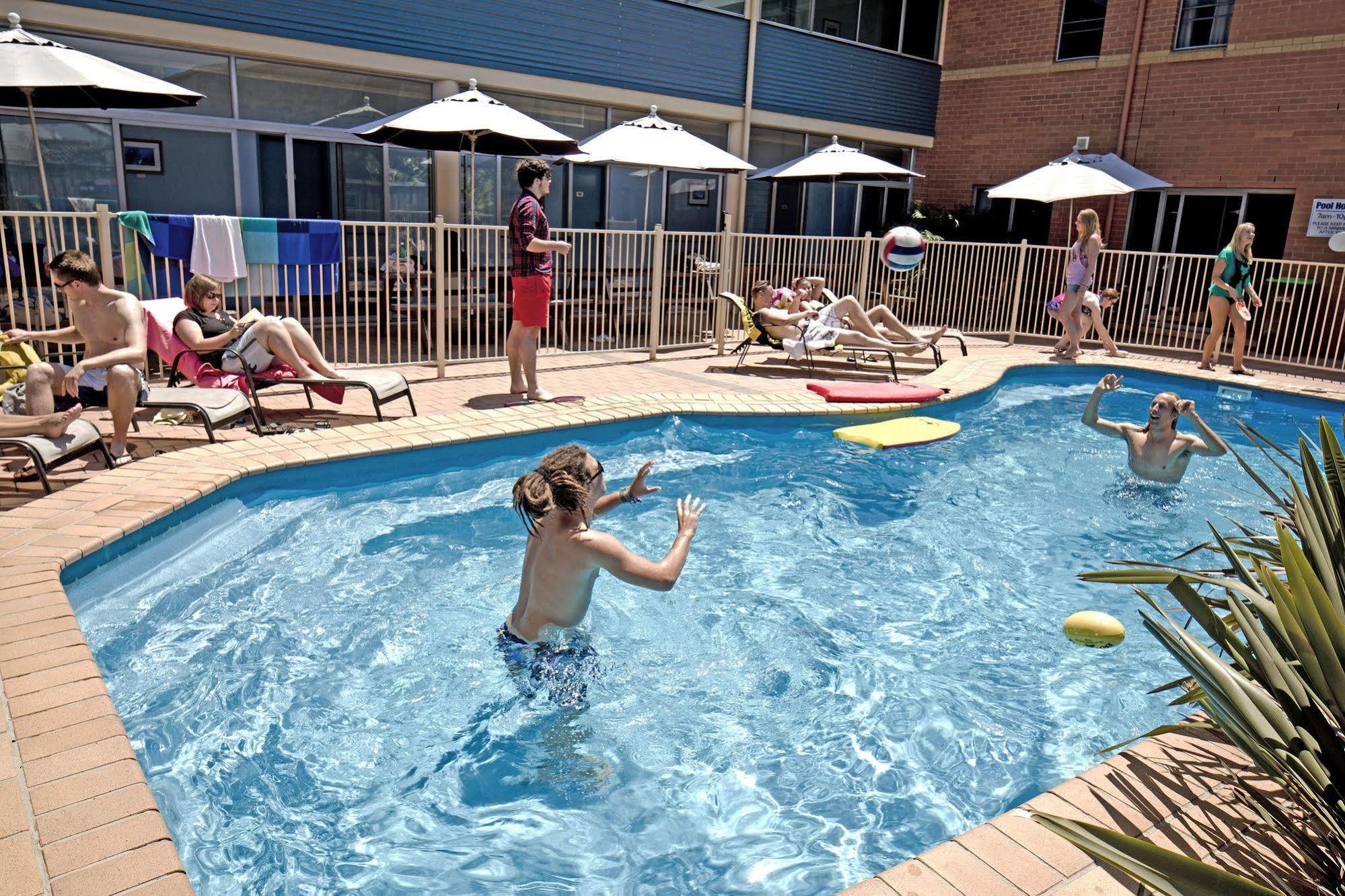 Хостел Coffs Harbour Yha Экстерьер фото